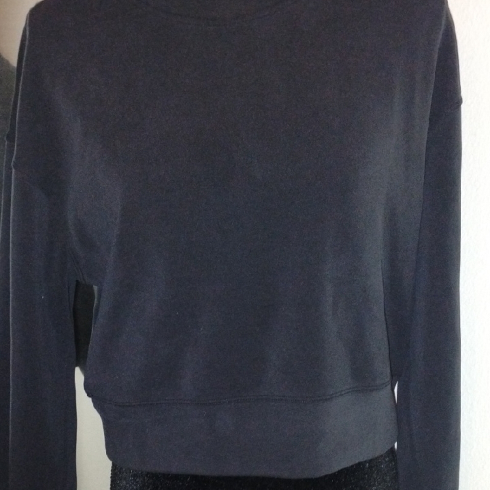 Lululemon Athletica Black Sweatshirt, Size 2